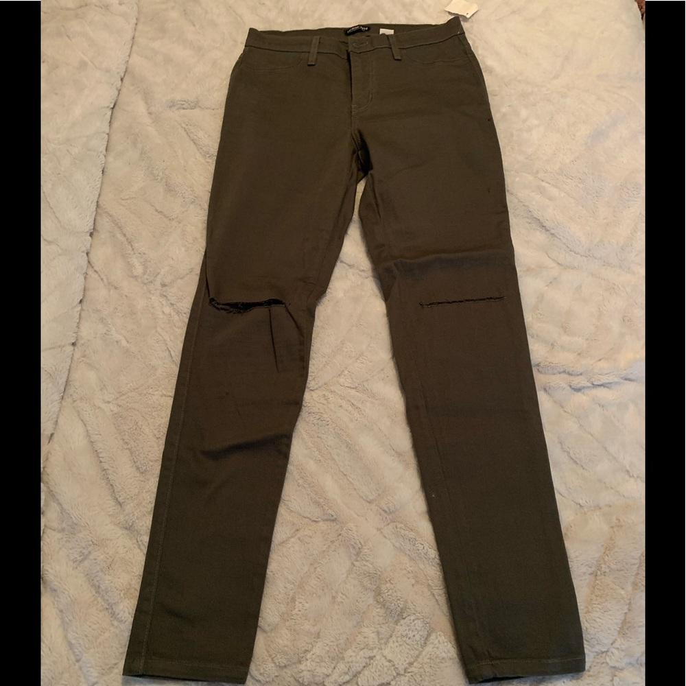 Canopy Jeans Olive